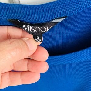 Pair of Mistook Tank Sweaters Cobalt Blue 1x and Black XL